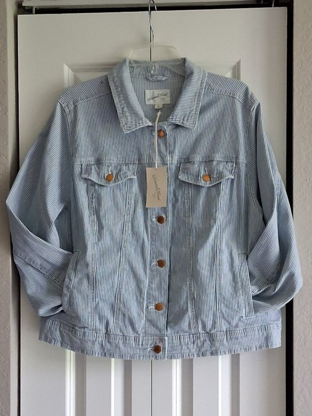 Universal Thread Blue/White Stripe Denim Jacket Women's Size XL